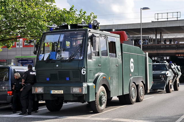 Gegendemo   003.jpg